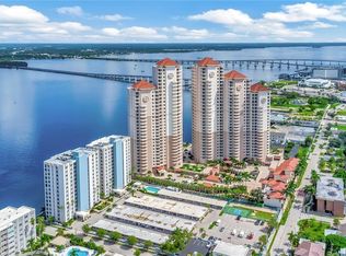 1901 Clifford St APT 1001, Fort Myers, FL 33901