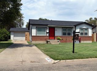 1207 NE 2nd St, Dumas, TX 79029
