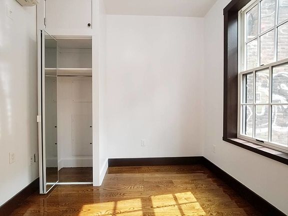 5th image of 246 N 6th St #1R
