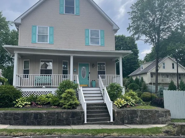 167 Analomink St, East Stroudsburg, PA 18301