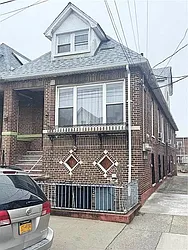 735 East 93rd Street