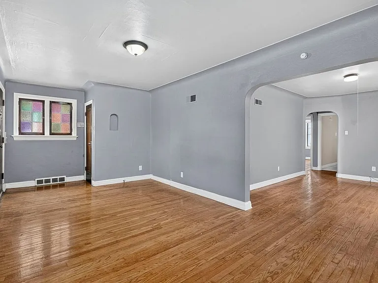 5920 Ferris Ave — Photo 6