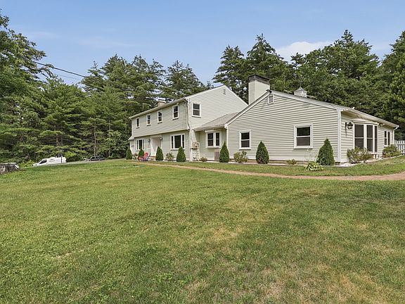 2nd image of 70 Newton St