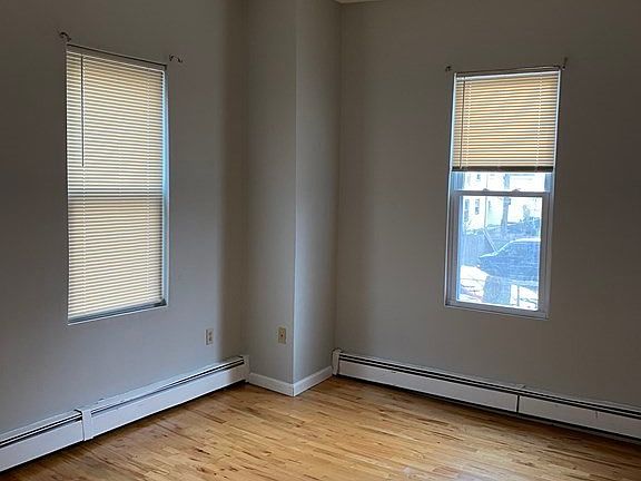 5th image of 169-173 Washington St Unit 1