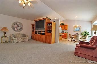 2nd image of 1004 Hunter Ct
