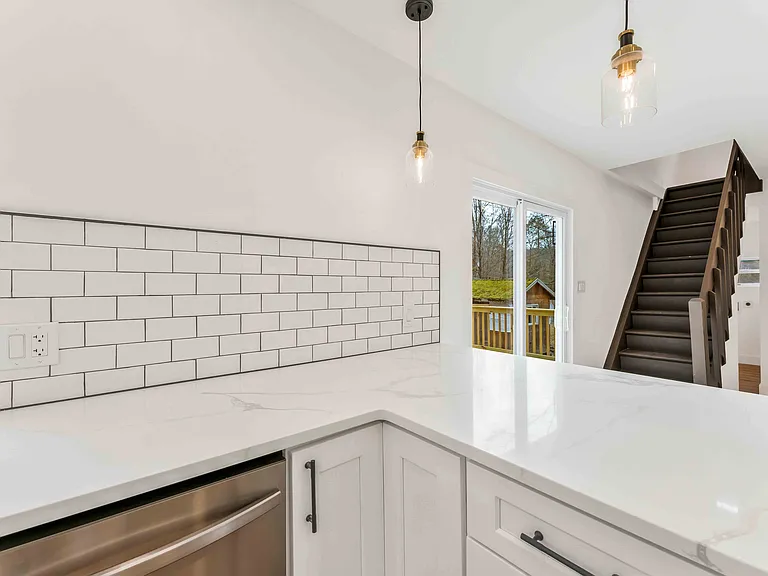107 Juniper Dr — Photo 12