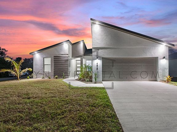 3rd image of 4961 S Cranberry Blvd