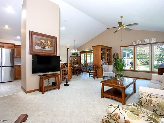 5th image of 4601 Deer Creek Dr