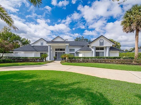 2nd image of 711 Bear Creek Cir