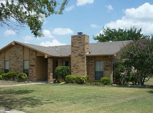 3104 Somerville Ln, Carrollton, TX 75007