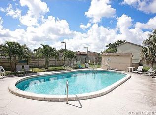 8010 SW 20th Pl, Davie, FL 33324