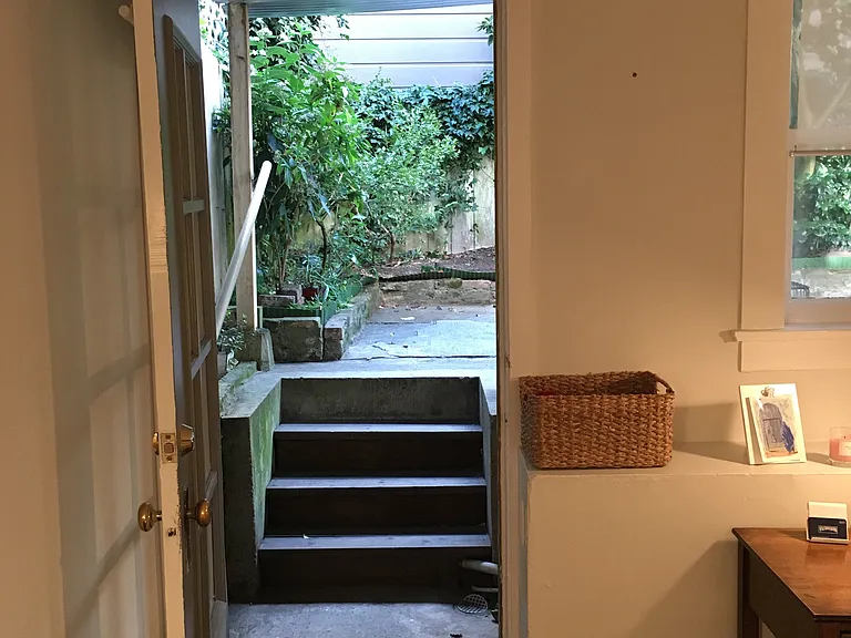 2801 Clay St — Photo 18