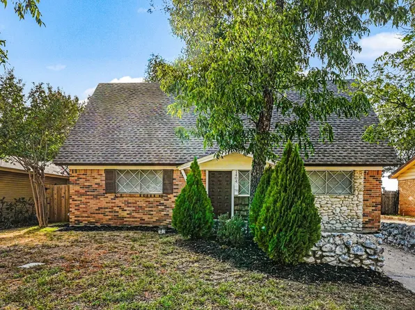 1404 Tatum Dr, Arlington, TX 76012