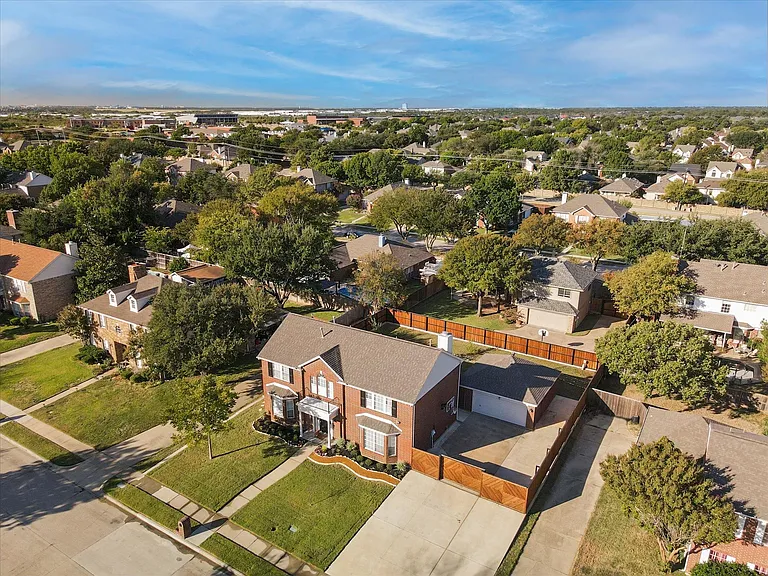 2062 Arena Dr — Photo 46