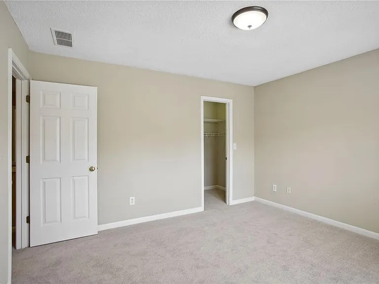 3611 Elkhorn Ct — Photo 21