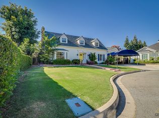 276 Las Flores Dr, Bakersfield, CA 93305