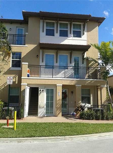 1st image of 865 SW 147th Ave