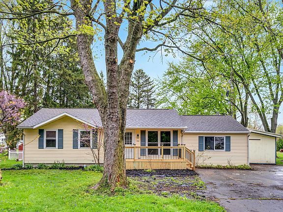 4th image of 2901 Schell Dr