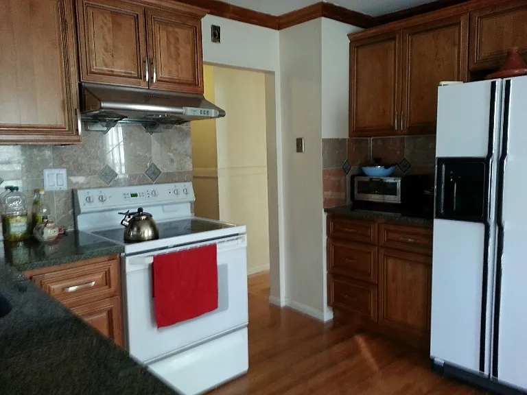 8 Denns Pl — Photo 35
