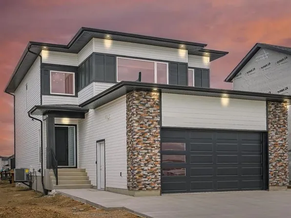 462 Nazarali MANOR, Saskatoon, SK S7V 1X4