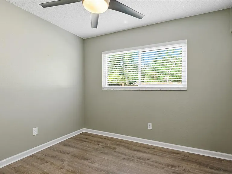 2914 Cypress Green Dr — Photo 22