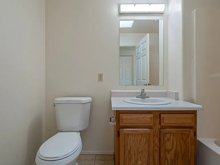 3716 N. Mountain Ave. — Photo 7