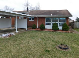 1432 Fairway Dr, Rantoul, IL 61866