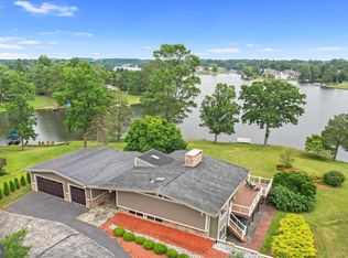 93 Meade Dr, Gettysburg, PA
