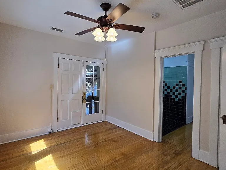 921 E Terrace Ave #A — Photo 19