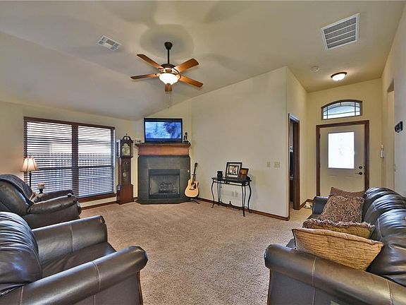 2nd image of 3501 Tecumseh Dr