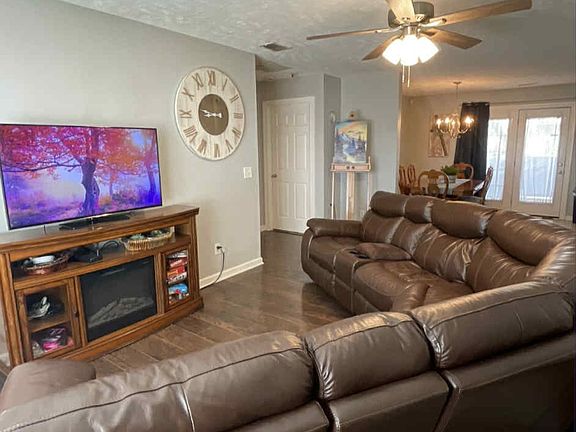 5th image of 1505 Destiny Dr