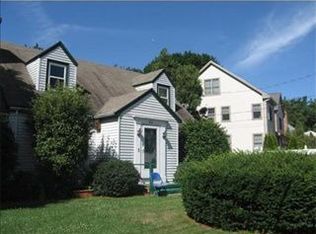 867 Dedham St, Newton, MA 02459