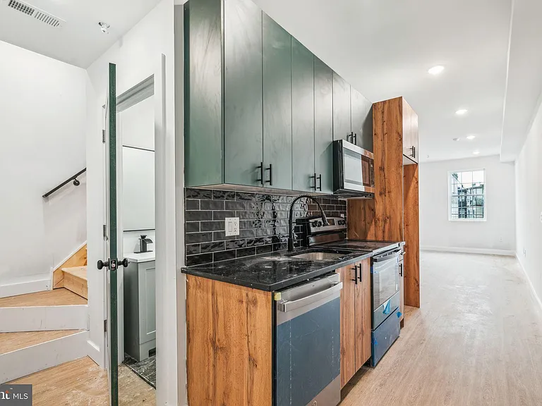 4243 Mantua Ave #2 — Photo 1