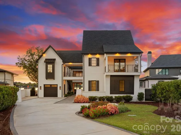 17811 Largo Pl, Cornelius, NC 28031