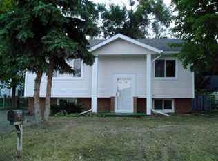 1047 W Hemphill Rd, Flint, MI 48507