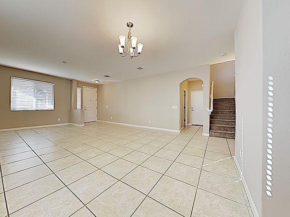 3rd image of 9434 W Colter St
