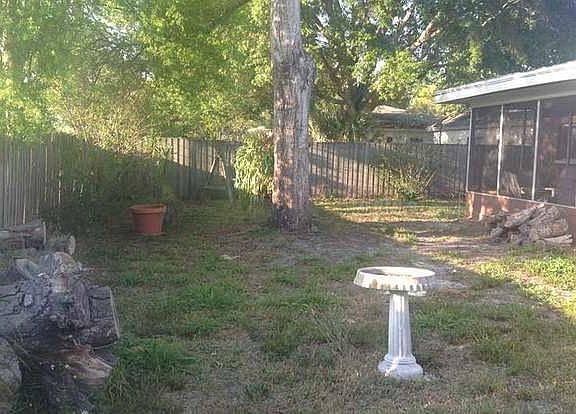 2nd image of 19448 Citrus Hill Ln
