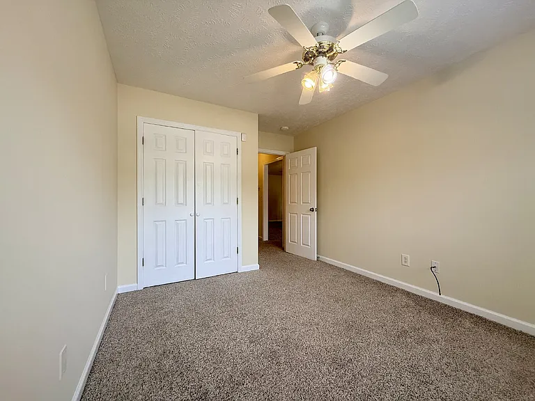 522 Longview Dr #A — Photo 14