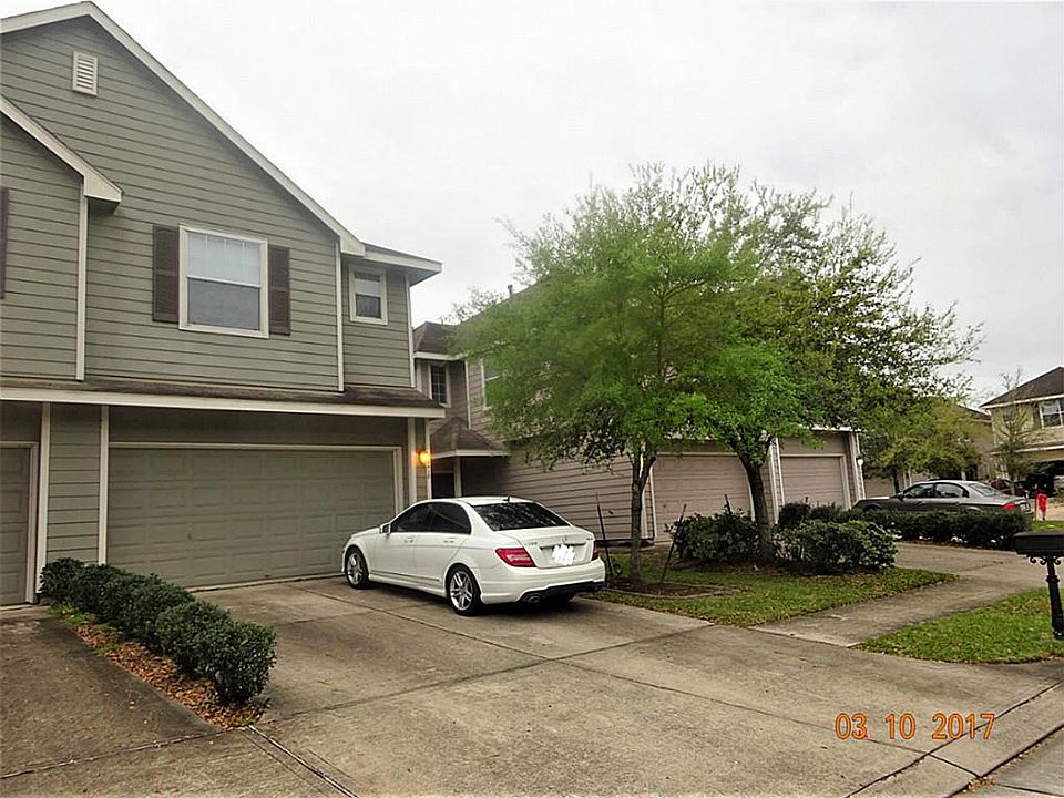 1st image of 12410 Oriole Lake Way