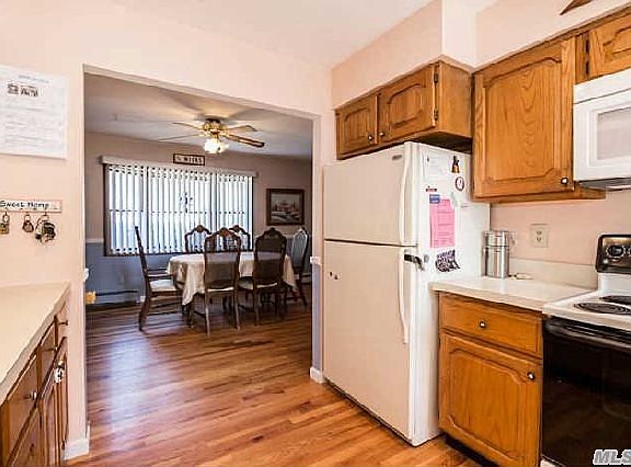 4th image of 44A Grant St