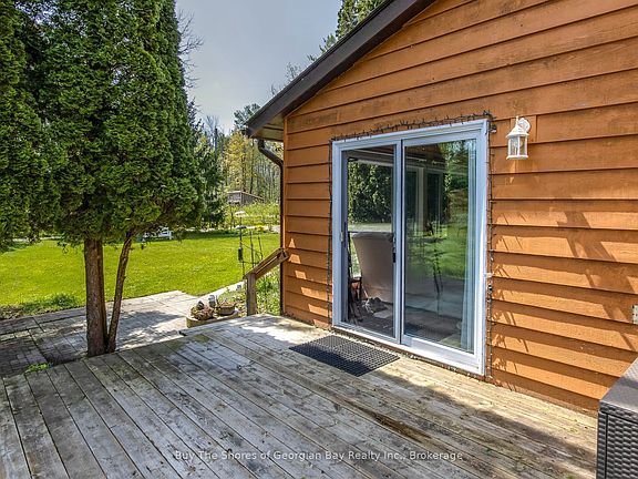 5th image of 13 Crescent Dr
