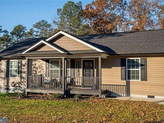 3rd image of 2708 Quarles Rd