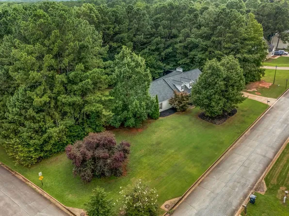 65 Chestnut Dr, Covington, GA 30016