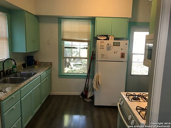 3rd image of 341 Fair Ave