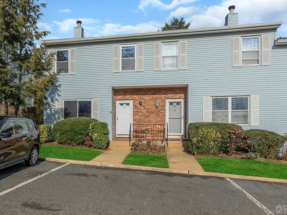 1st image of 47 Dogwood Ct