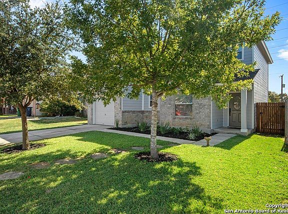 2nd image of 8510 Adams Hill Dr
