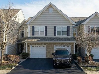 136 Mountainside Dr, Pompton Lakes, NJ, 07442