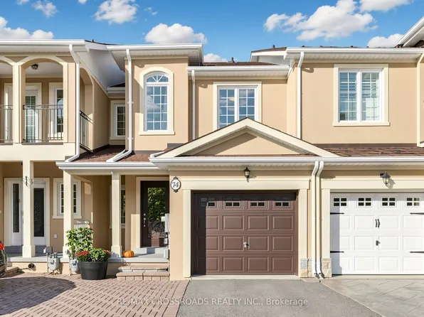 74 Romance Dr, Richmond Hill, ON L4S 2R8