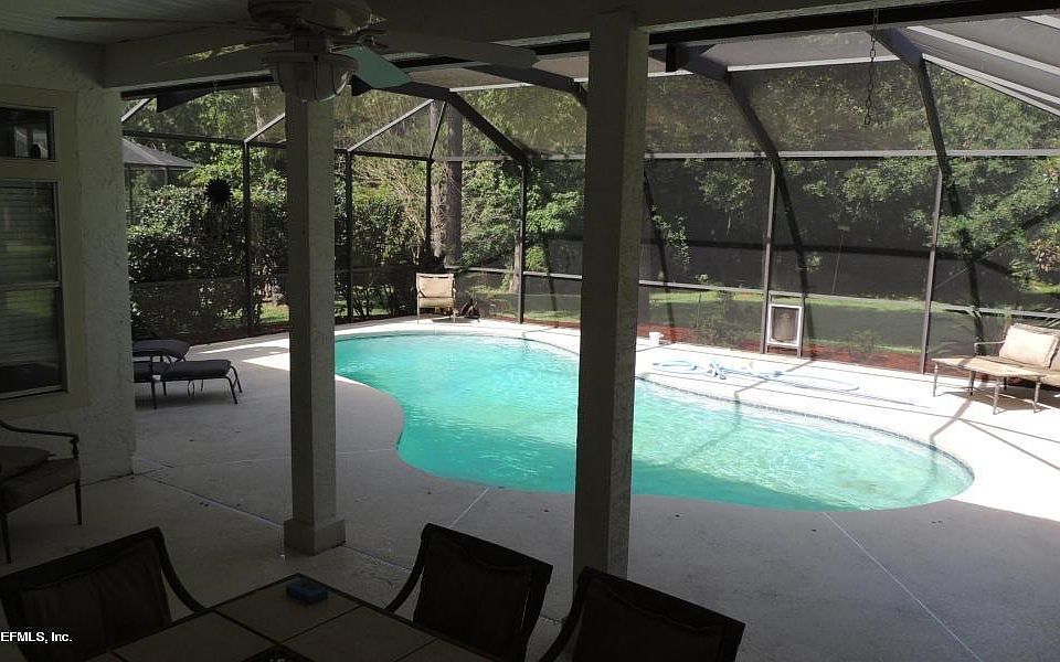 2nd image of 213 Trapper Trace Ct