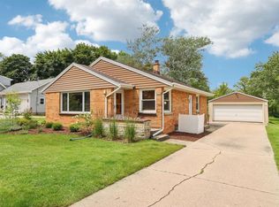 4443 S Moorland Rd, New Berlin, WI 53151